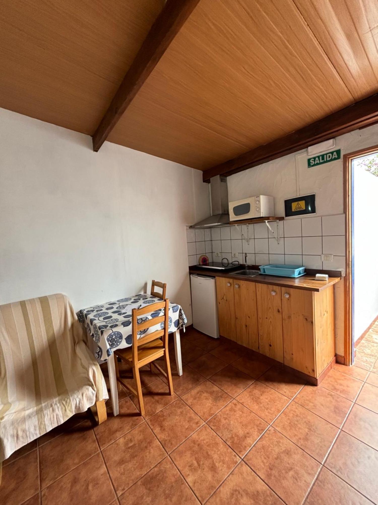 Apartamentos Y Habitaciones Villa Marina La Caleta  Kültér fotó