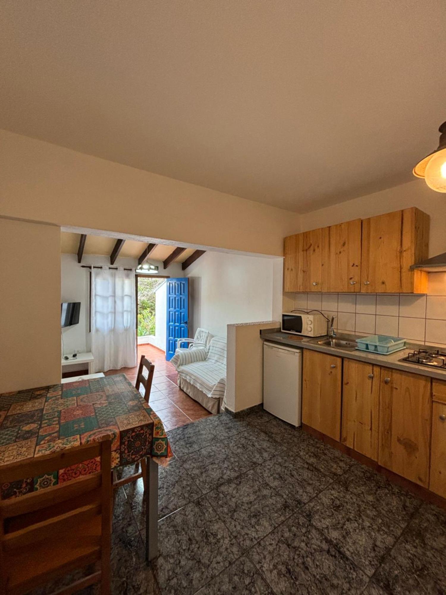 Apartamentos Y Habitaciones Villa Marina La Caleta  Kültér fotó
