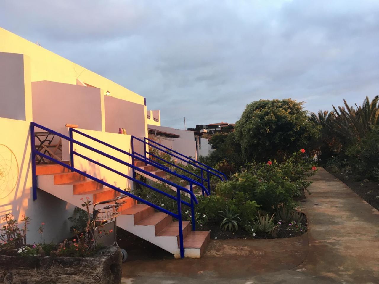 Apartamentos Y Habitaciones Villa Marina La Caleta  Kültér fotó
